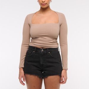 Abercrombie & Fitch Black Curve Love Mom Short